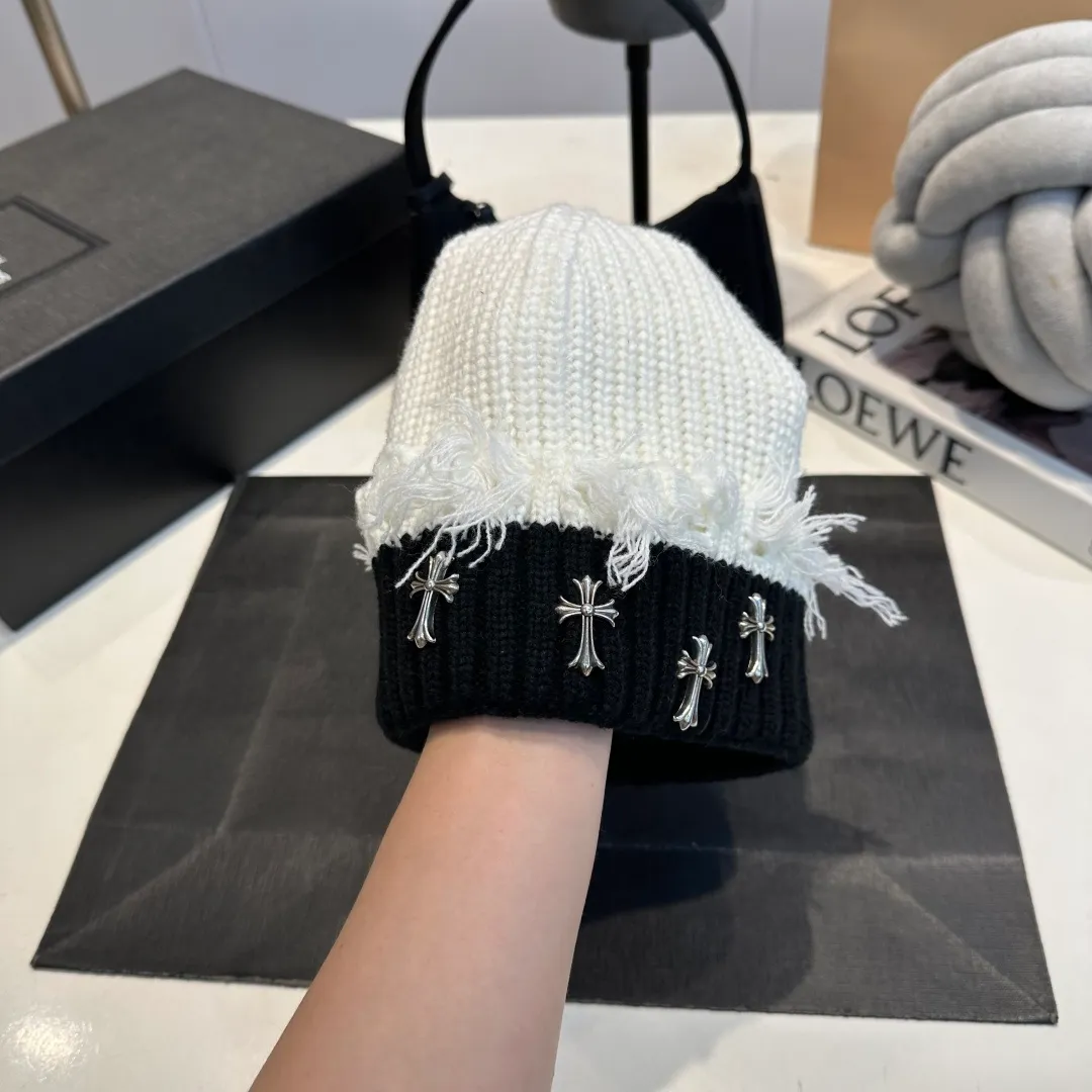 P50 Croxin Autumn and Winter counter color-blocked new knitted beanie, a must-have for sweet and cool girls with a concave look ~